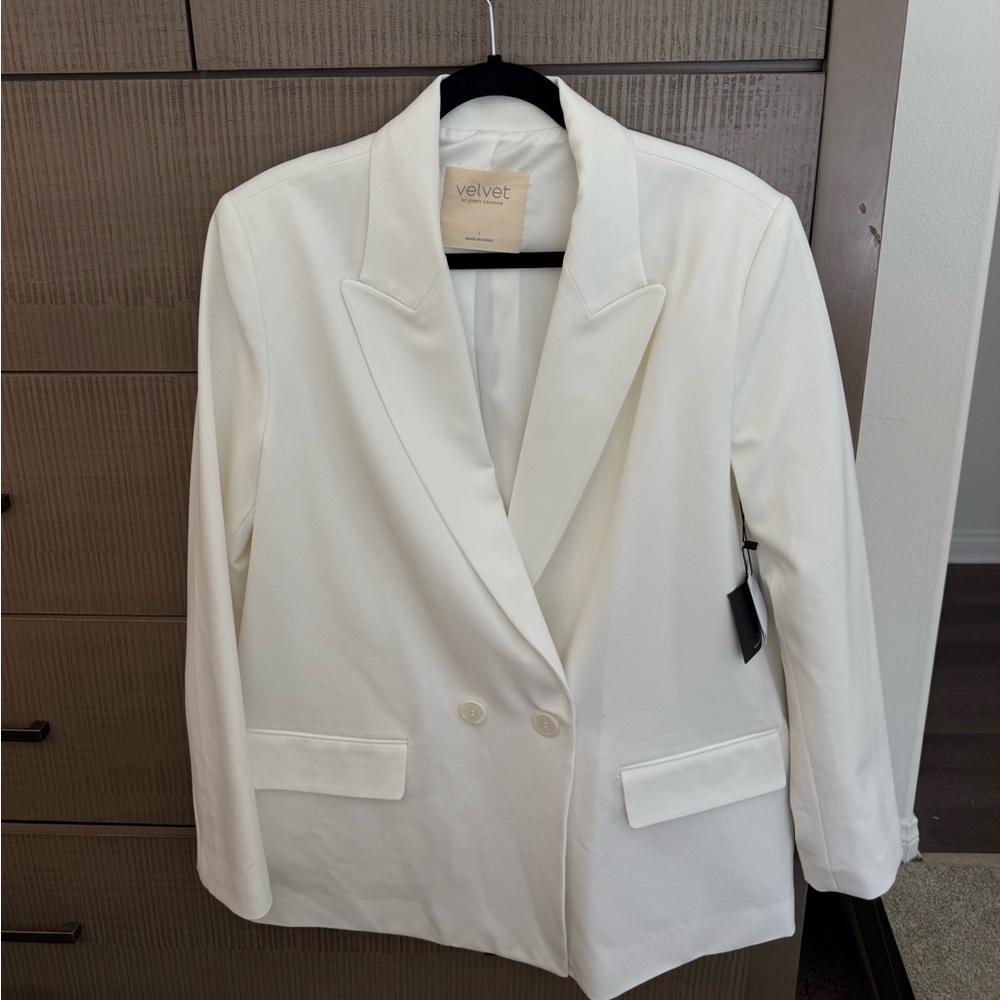 Velvet by Jenny Graham White Blazer